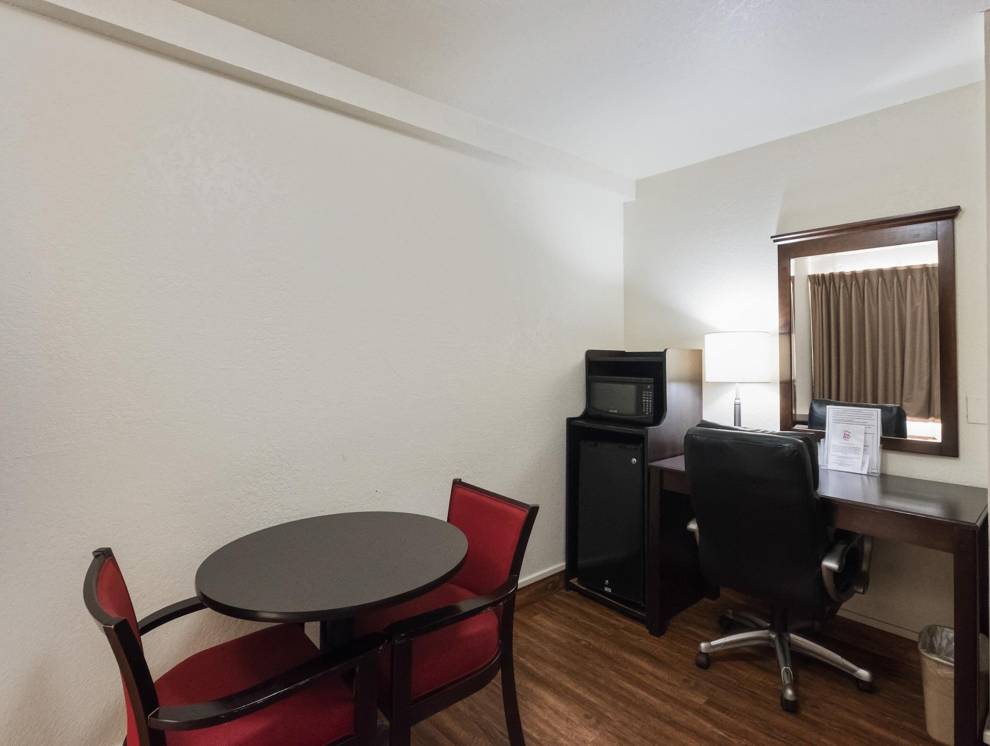 Red Roof Inn Oklahoma Airport I 40 W Fairgrounds Bagian luar foto